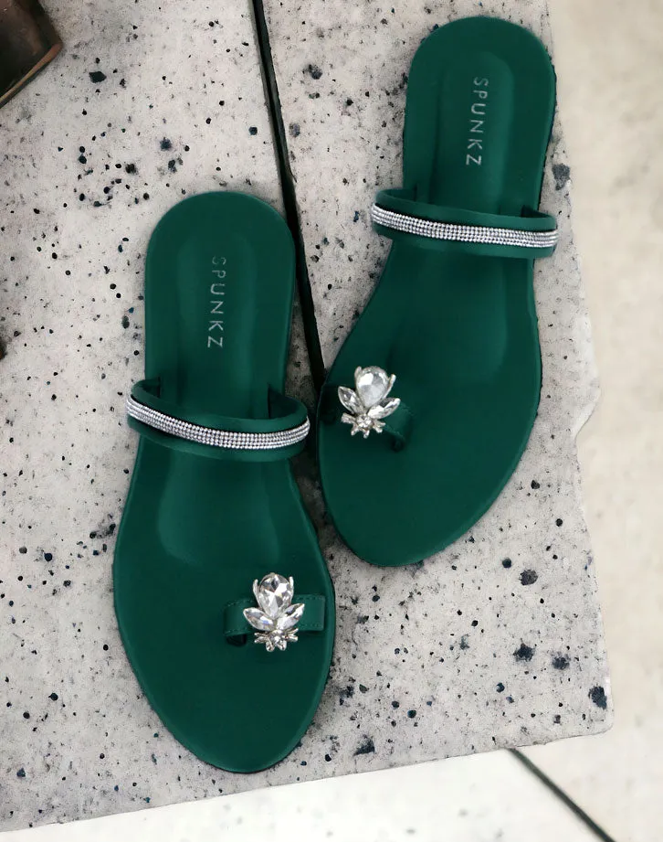 Charyl Green Toe Ring Rhinestone Bee Flats