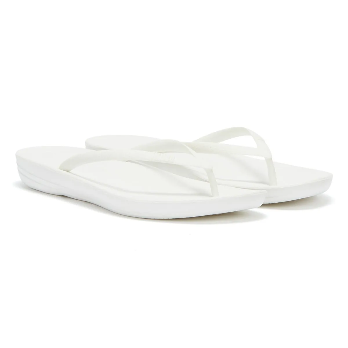 FitFlop iQushion Ergonomic Thongs White