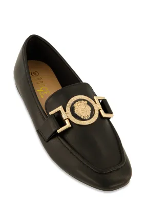 Lion Pendant Loafers