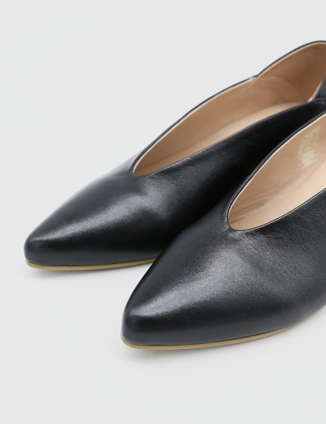 Louvre slip-on loafers in black leather womens shoes