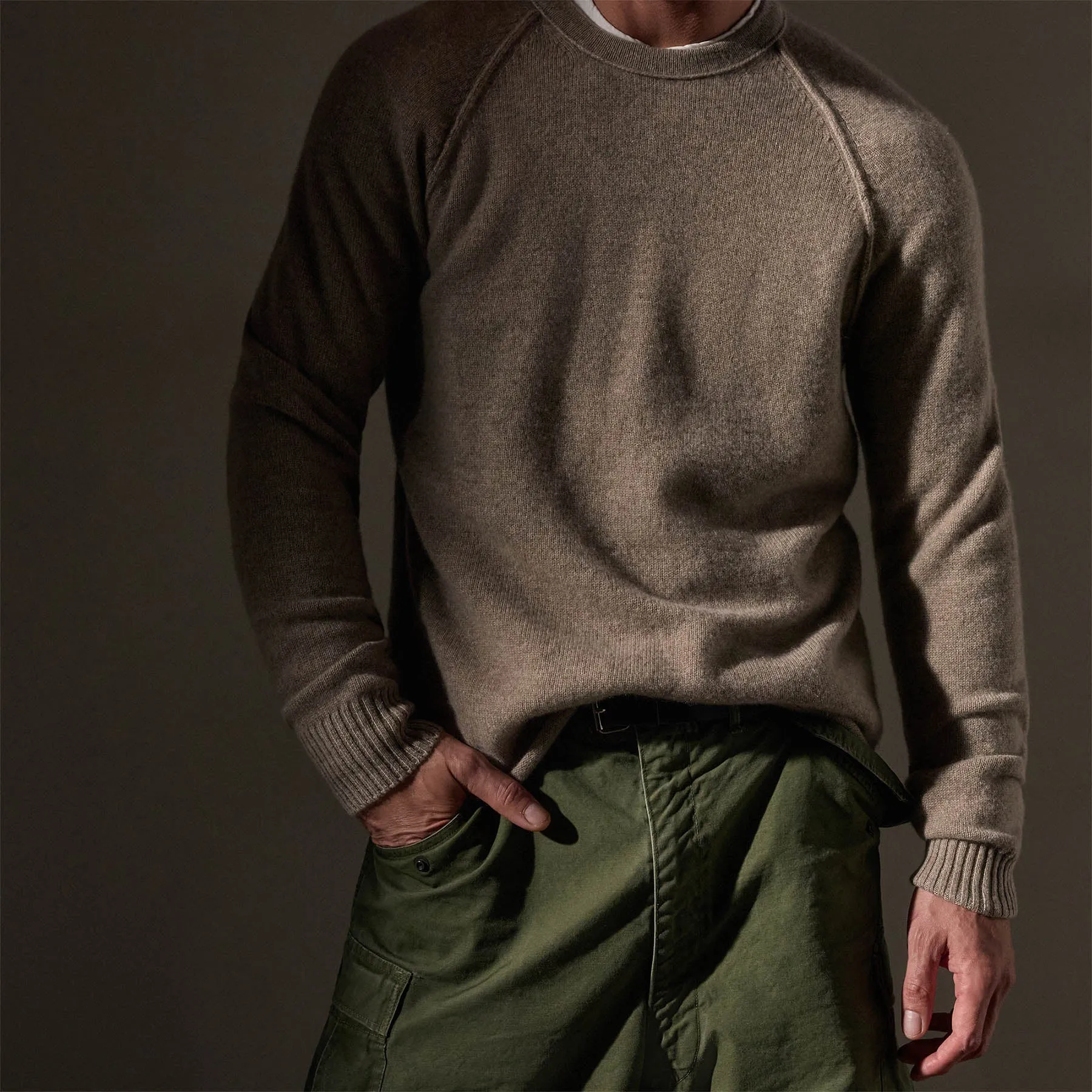 Recycled Cashmere Raglan Crew - Coyote