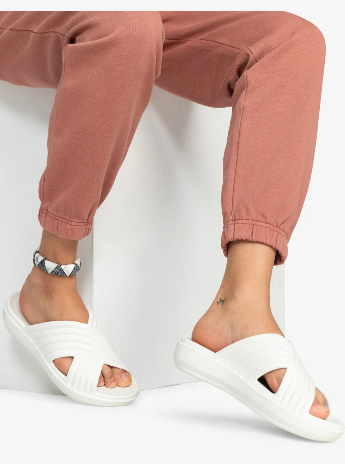 Roxy Rivie Sandals - White