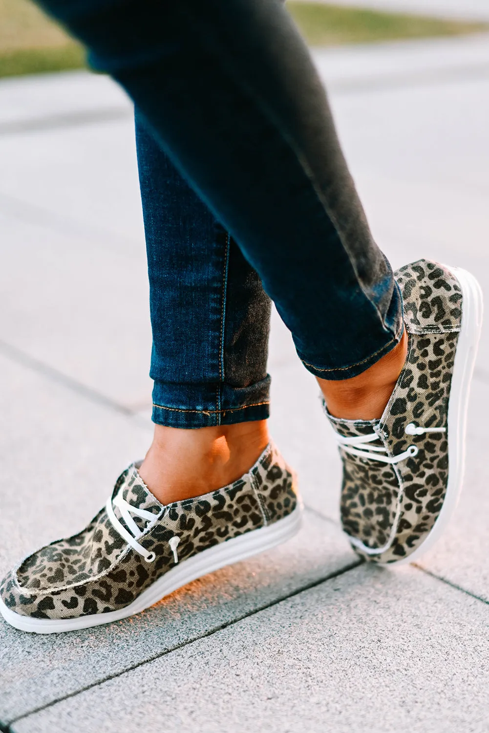 Women's Leopard Slip On Flat Loafers Casual Canvas Sneakers