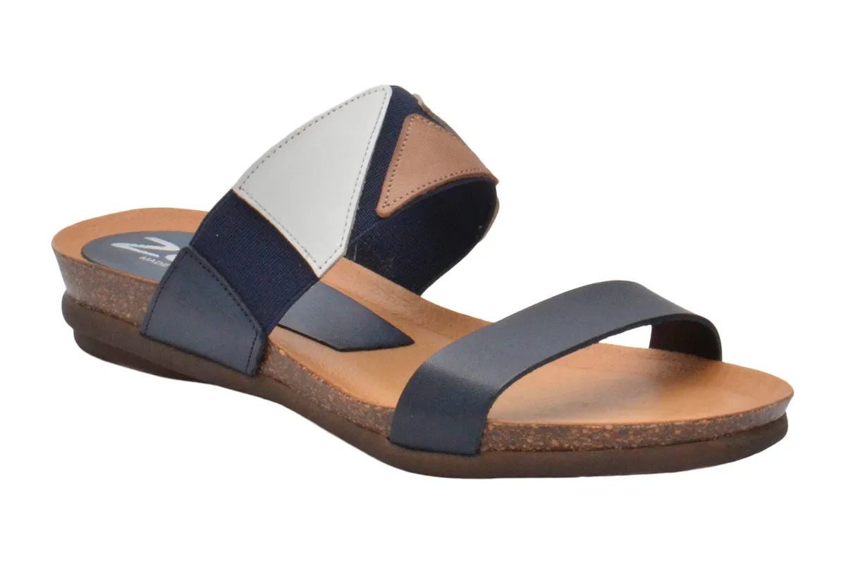 Zeta Resort Navy/White/Beige Womens